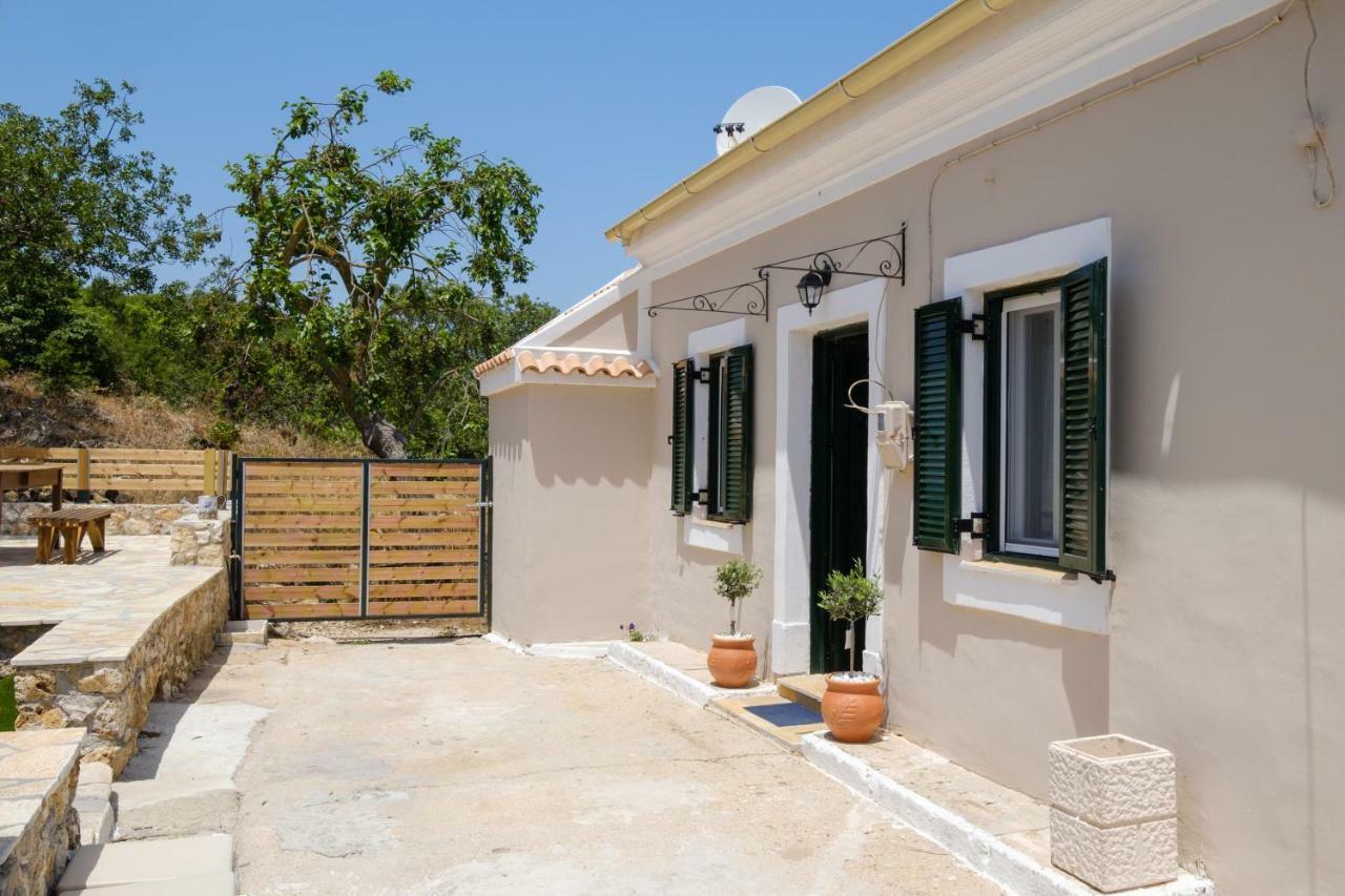 Willa Koukoutsa House With Swimming Pool Corfu Sokraki Sokrákion Zewnętrze zdjęcie